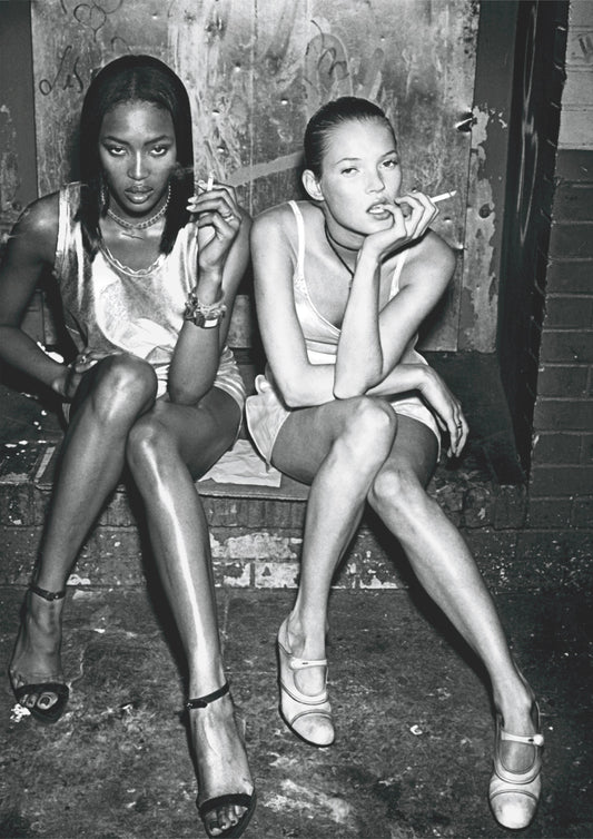 Naomi Campbell and Kate Moss (1994)